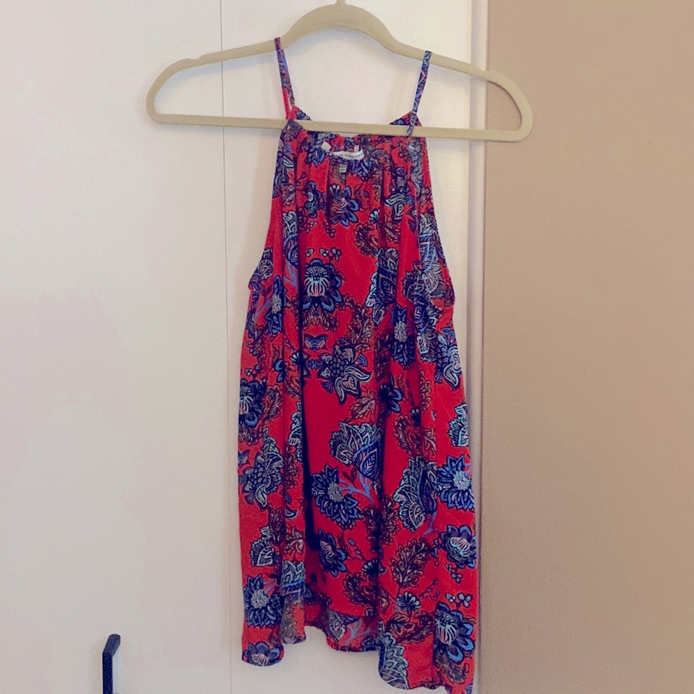 Cute and versatile tank